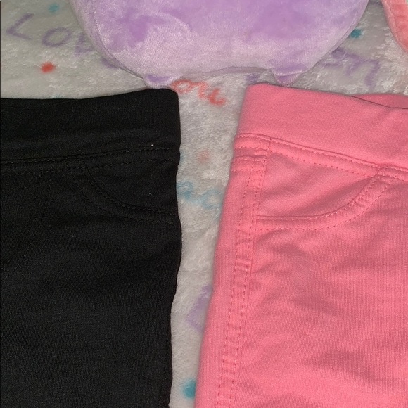 💗A pair of black and pink Jeggings 🖤 - Picture 5 of 8